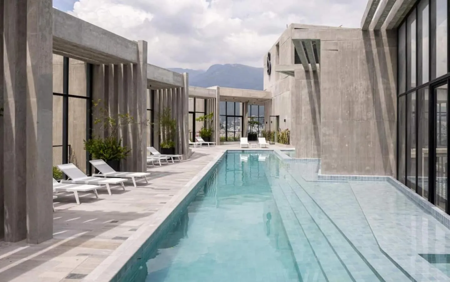 Apartment Iqon - Best Building In Quito